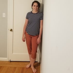 Coral capris, size medium